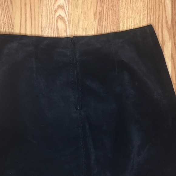 Black Genuine Leather Maxi Skirt - Picture 4 of 7